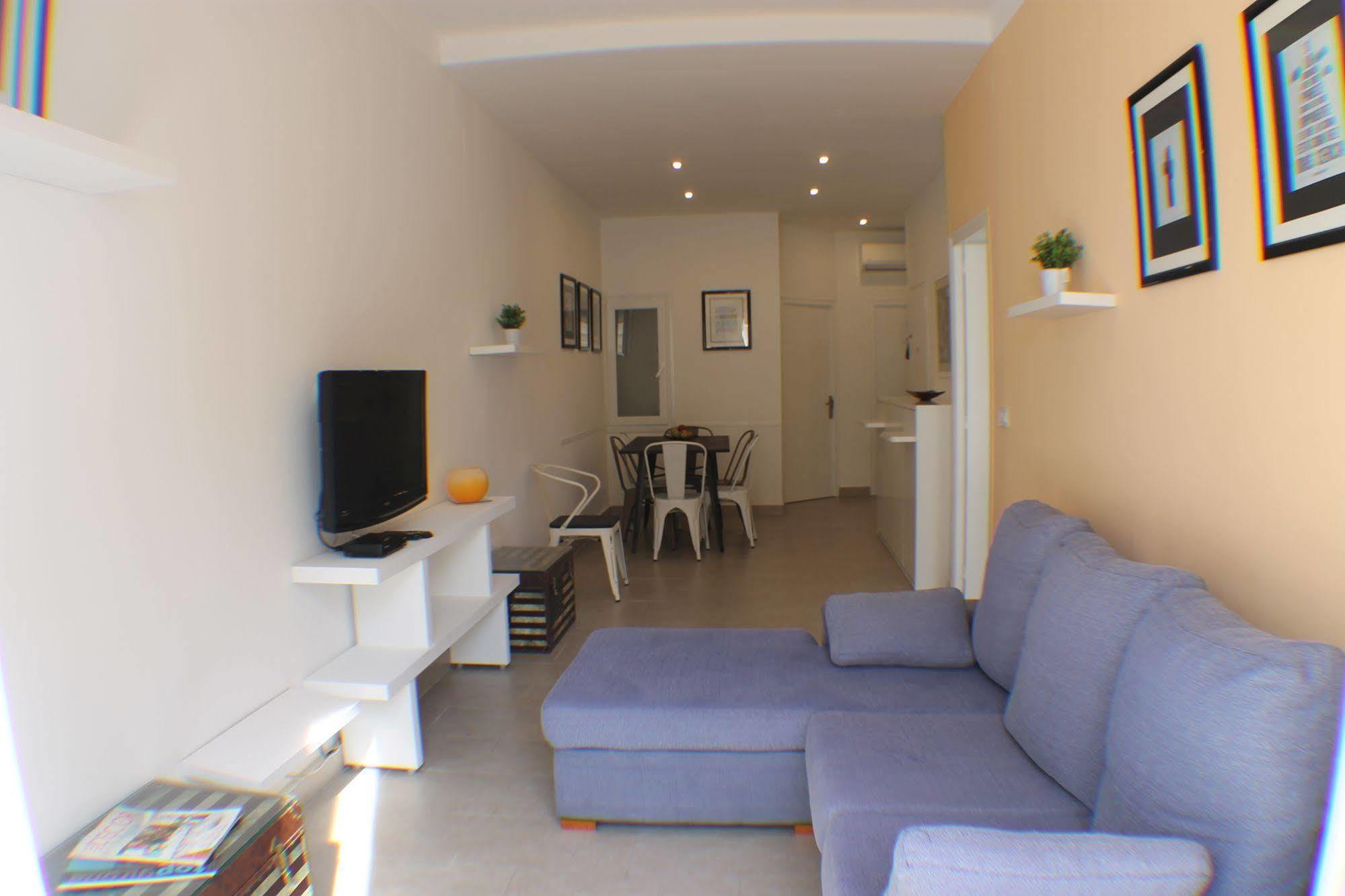 Appartement Agi Joan Badosa Roses